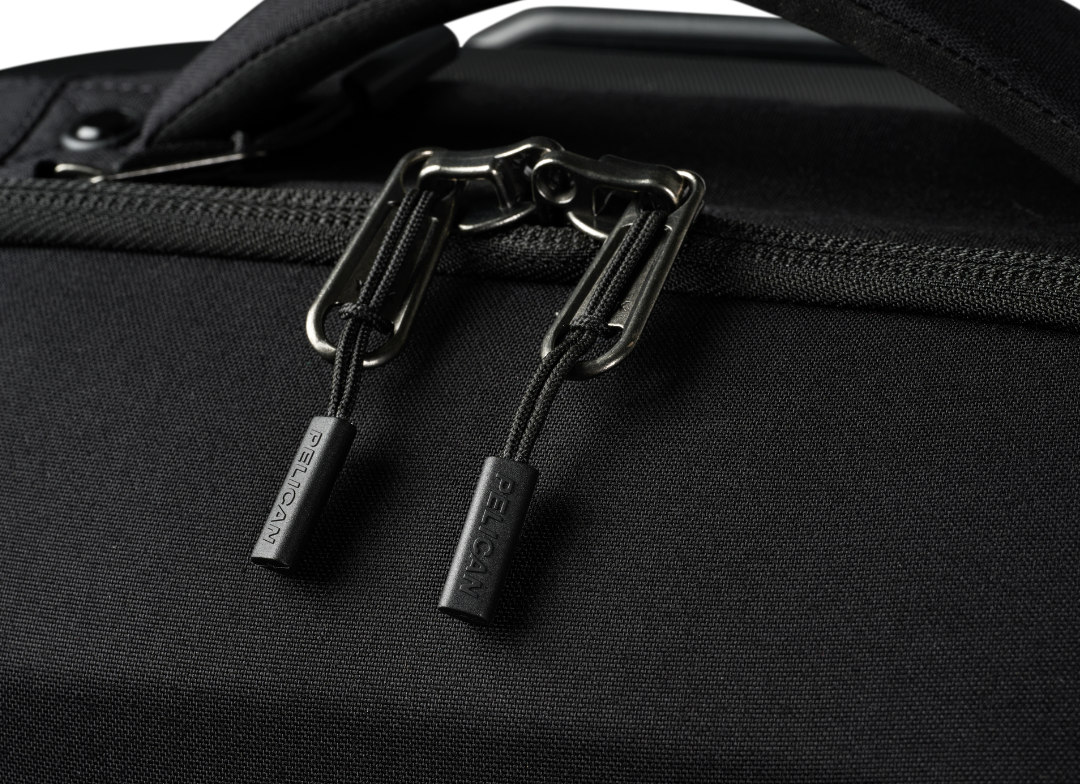 22" Aegis Carry-On Rolling Hybrid Duffel